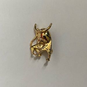 Gold Toned Bull Brooch